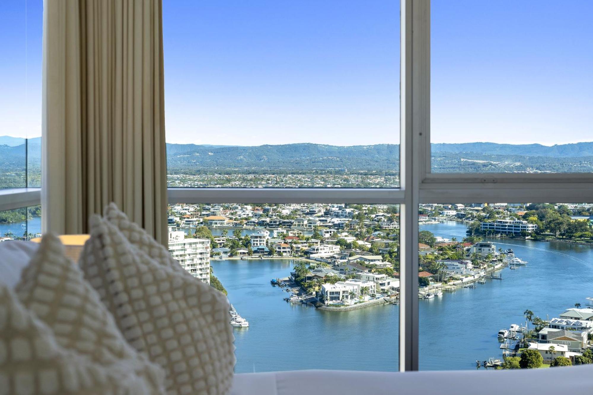 Chevron Renaissance Surfers Paradise Mid Week Madness Deal - Q Stay Gold Coast Dış mekan fotoğraf